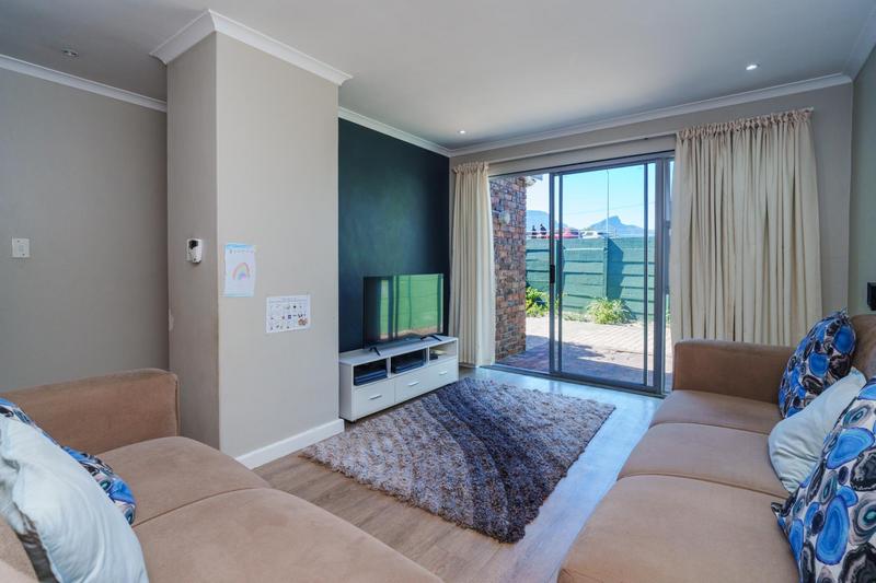 2 Bedroom Property for Sale in Diep River Western Cape